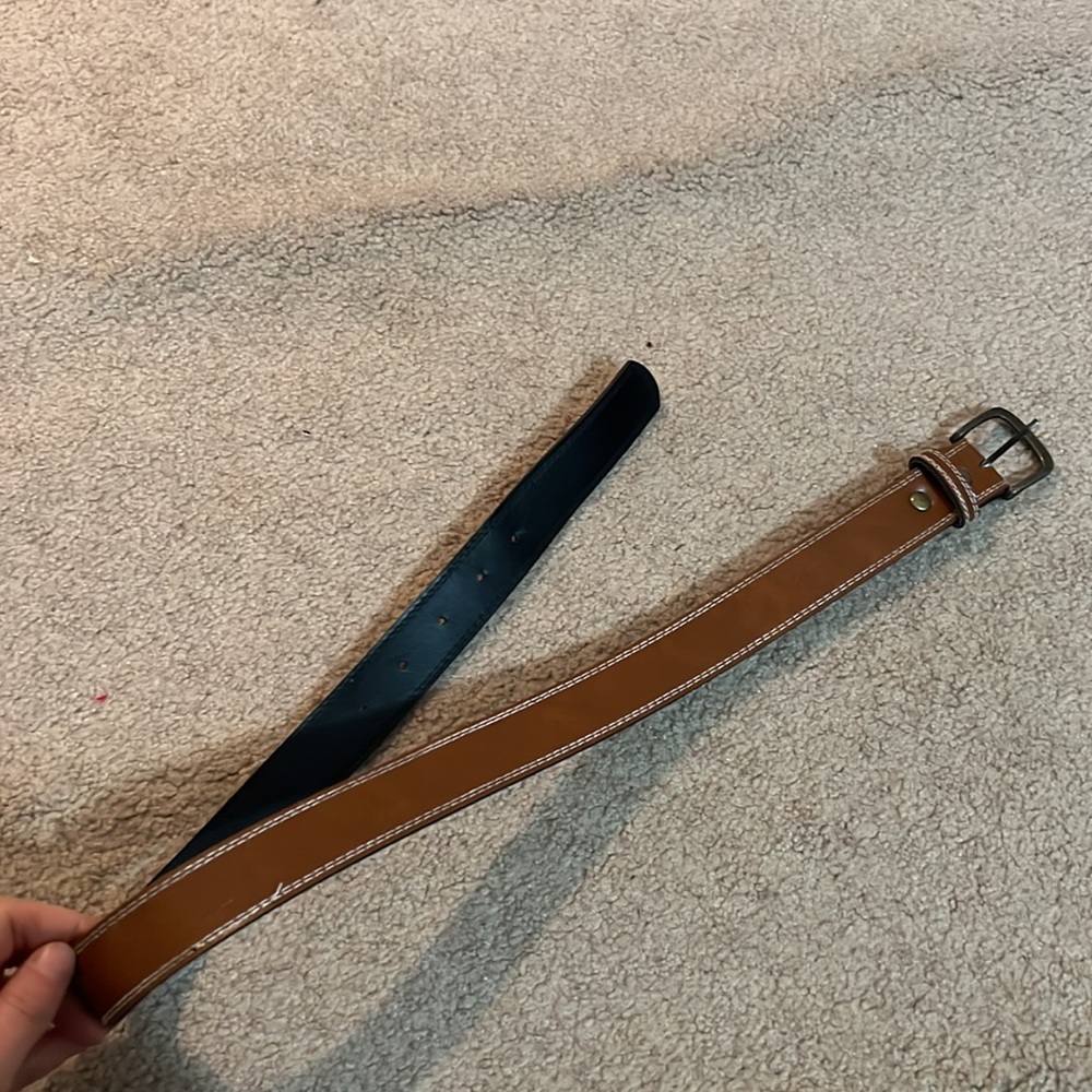 Belts - Picture 3 of 10